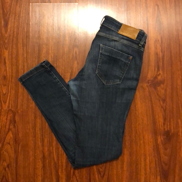 Zara Denim - Zara Basic Denim size 6